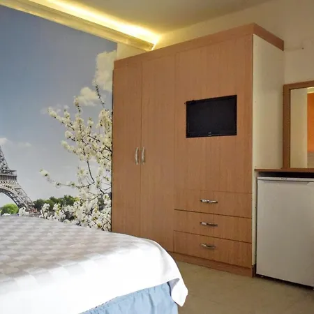 Elit Deniz Palamutbuekue Hotel 3*