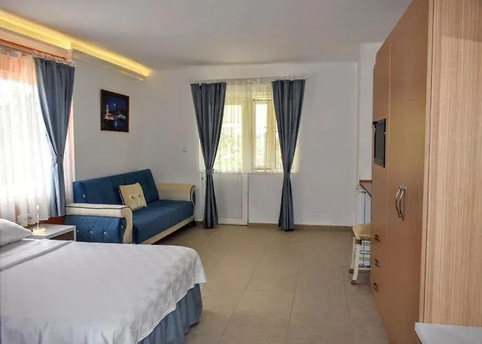 Elit Deniz Palamutbuekue Hotel 3*
